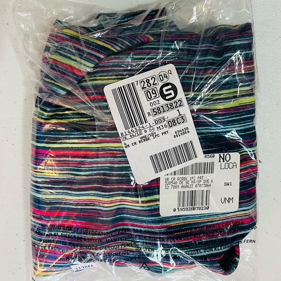 Lands' End V-Neck Racerback One-Piece Swimsuit - Picture 5 of 5